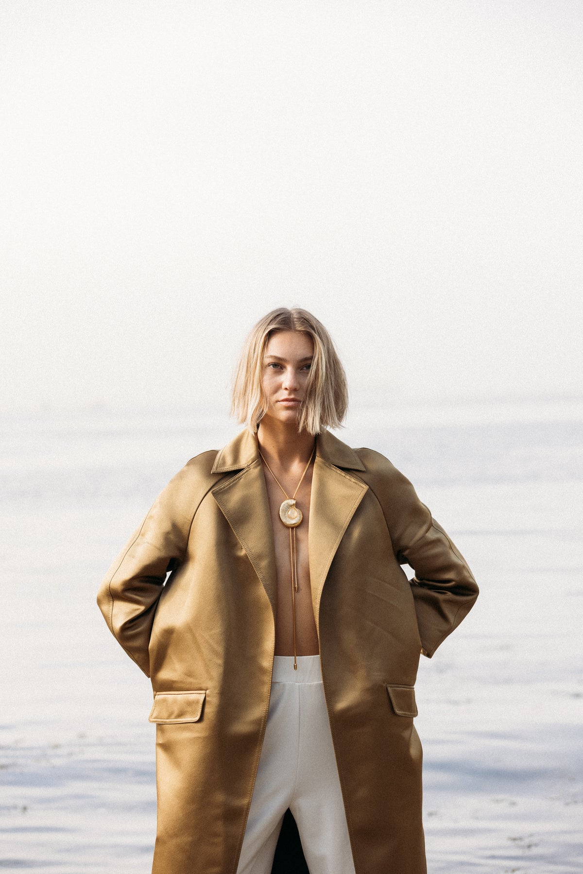 THE DELPHINE IN GOLD WITH GOLD RUTILATED QUARTZ